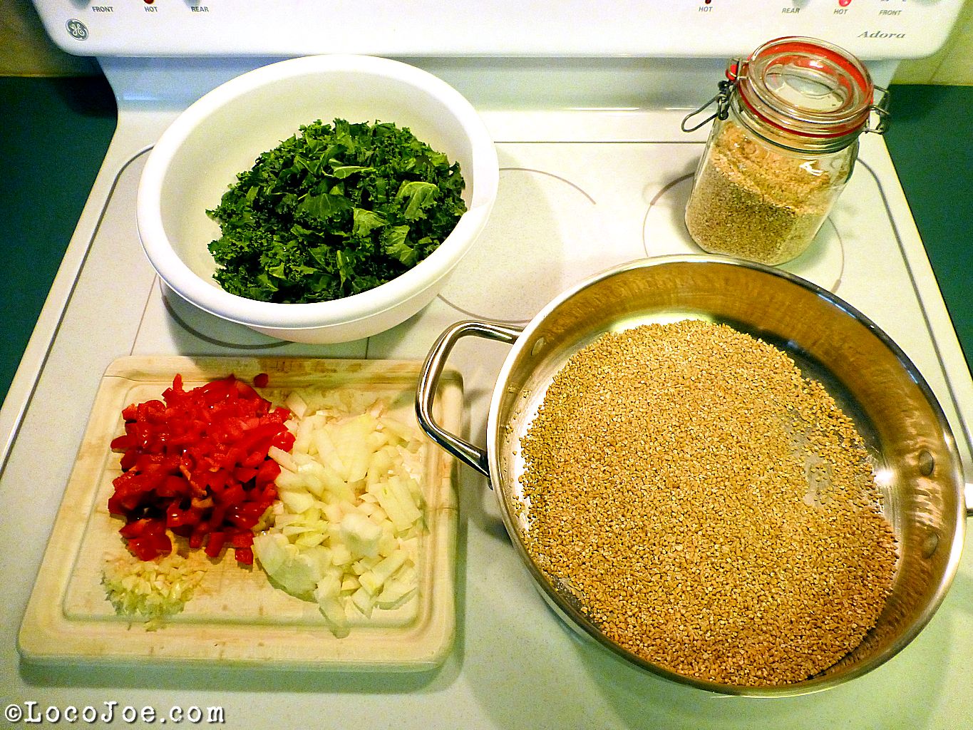 Steel-Cut Oats with Kale and Red Pepper